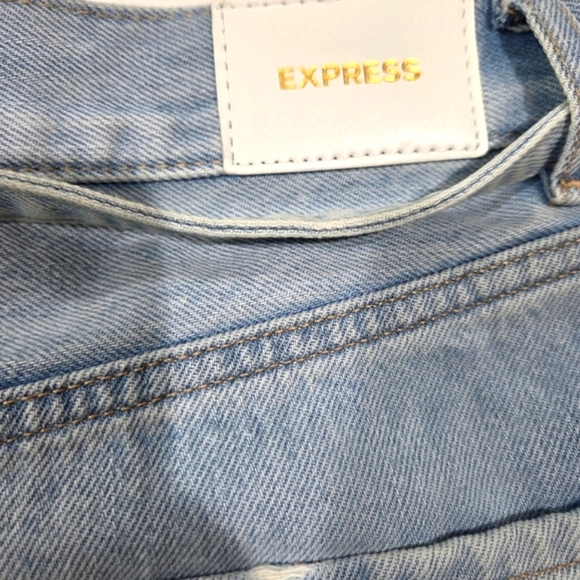 Express  Women's Size 10 90's Baggy Bermuda Shorts Light Blue New No Tag - Picture 8 of 11